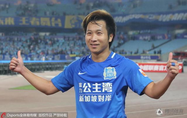 ”对于本场表现平平但坚持了接近一整场的迪巴拉，穆帅说道：“这就是他所具备的品质，他为我们付出了努力，给球队带来了信心，他在转换阶段的表现令人印象深刻，尤其是对拉齐奥的比赛。
